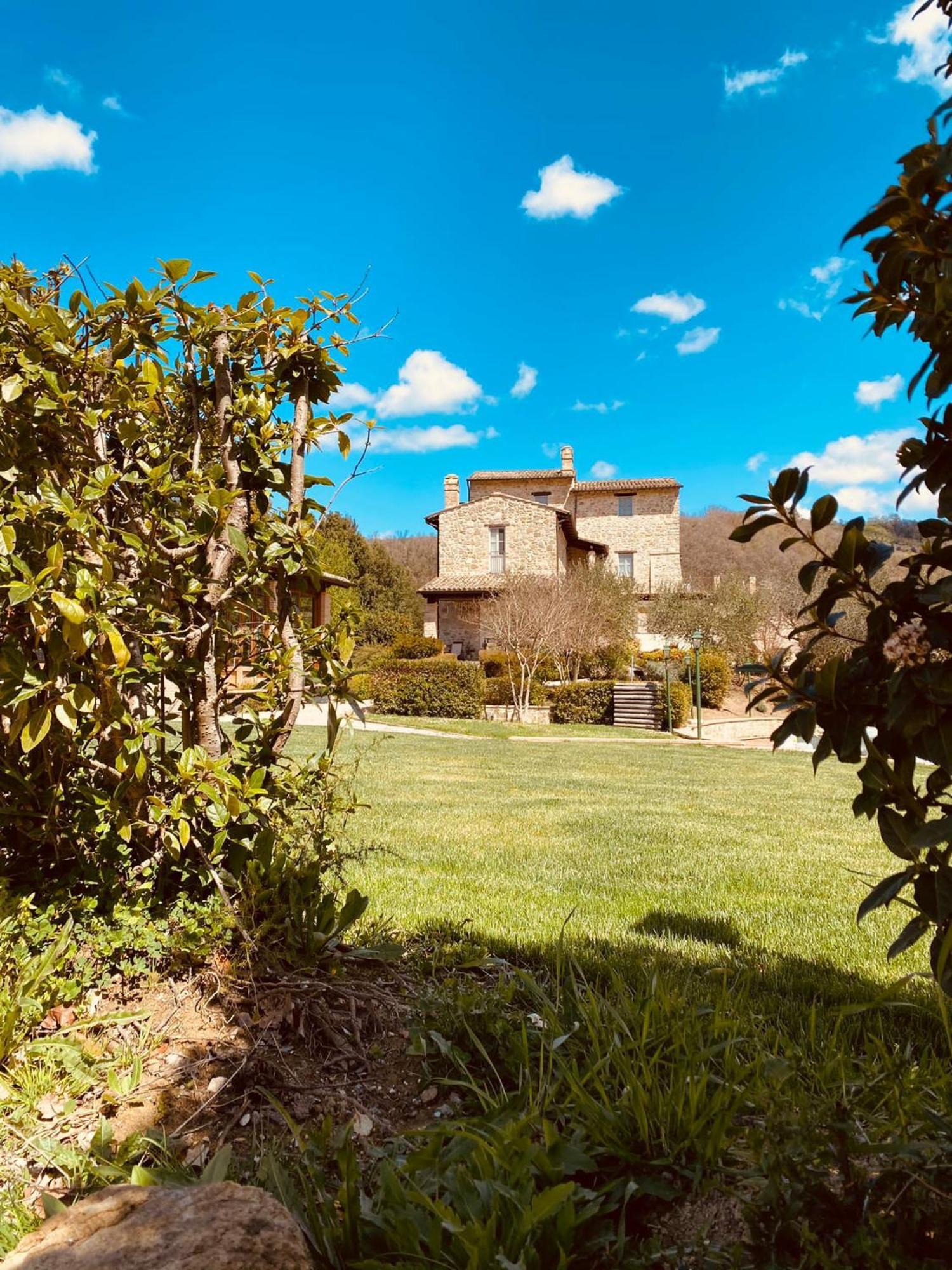 Re Artu Assisi Country Lifestyle Aparthotel Kültér fotó