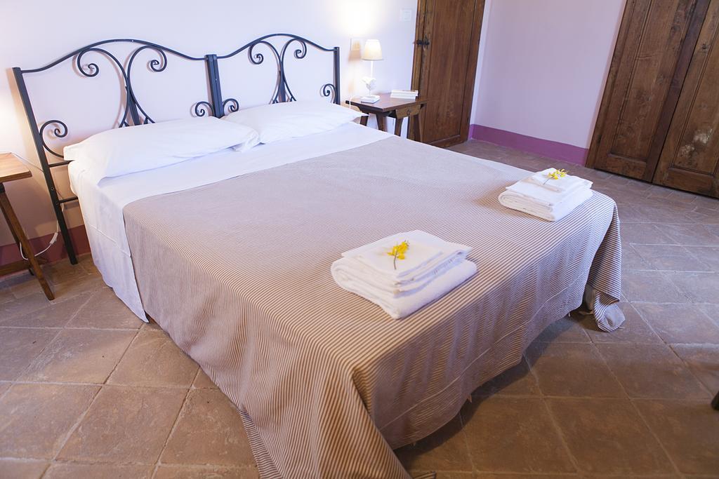 Re Artu Assisi Country Lifestyle Aparthotel Kültér fotó